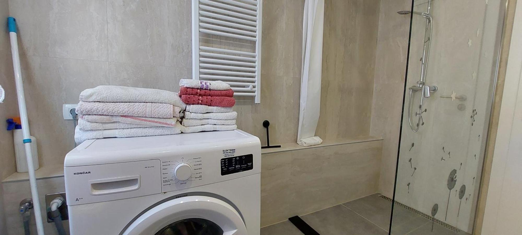Apartman Figaro Pogled Od Milijun Dolara, 2 Tusa, 2 Wc Kaštela 외부 사진